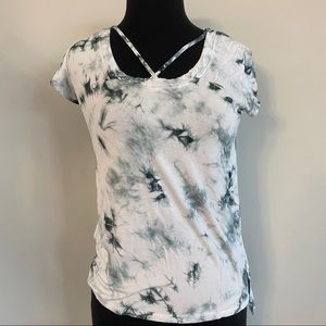 tye dye t-shirt women’s extra small